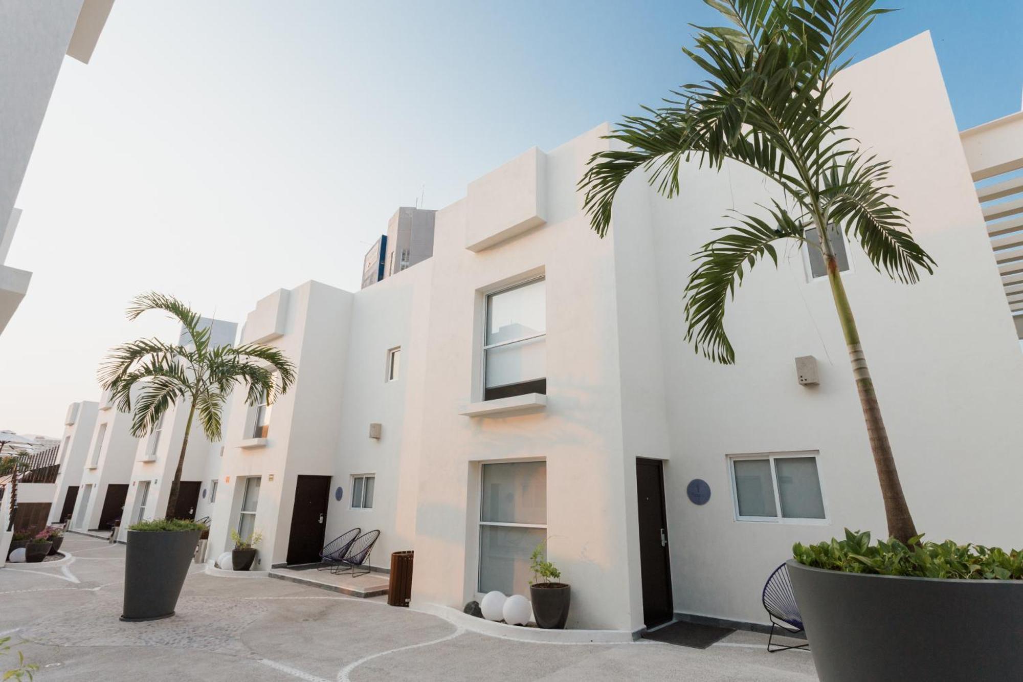 HS HOTSSON Smart Acapulco Hotel Exterior foto